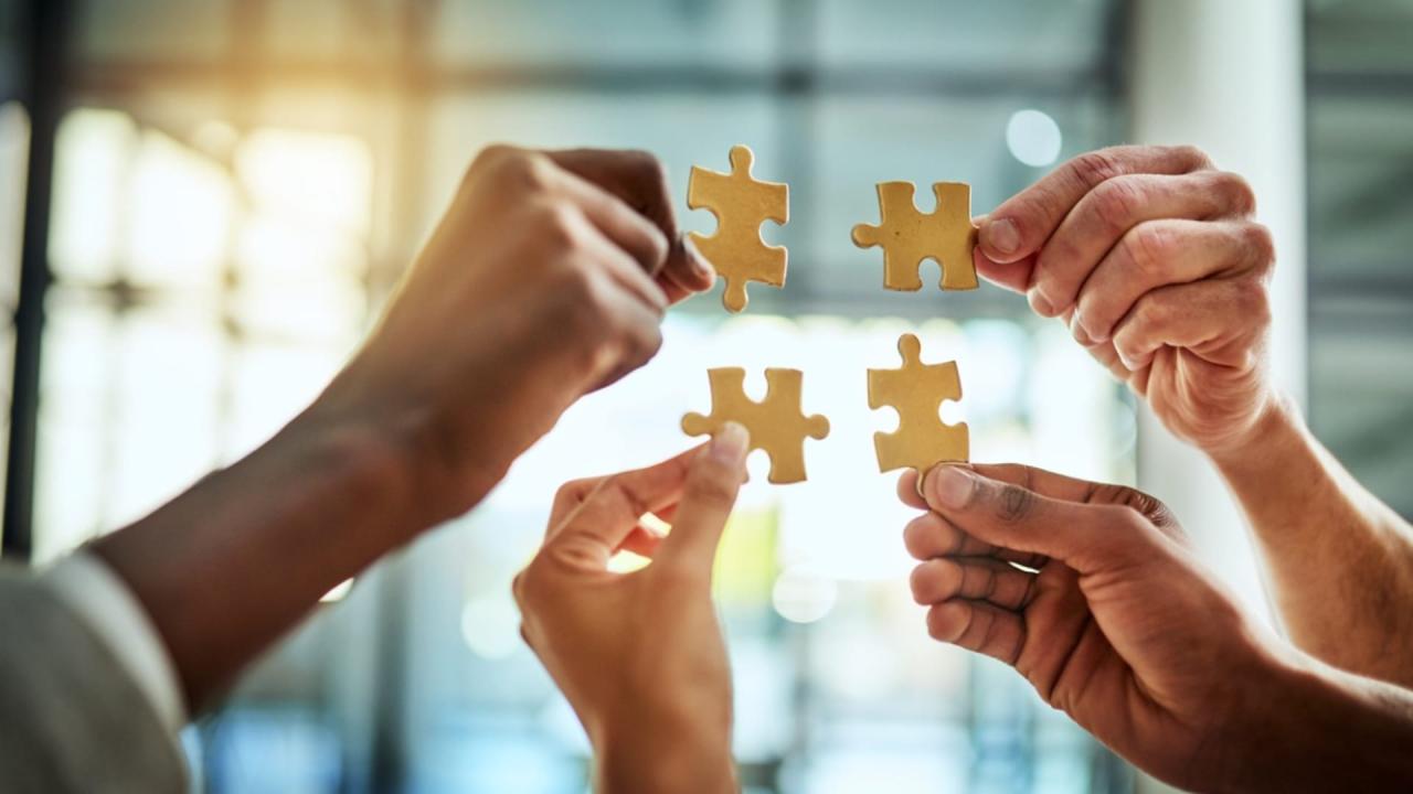Innovation and Disruption in the Tech Industry: 5 Ways of Staying Ahead of  the Competition